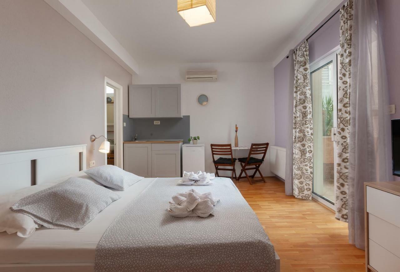 Waterfront Roko Appartement Podgora Buitenkant foto